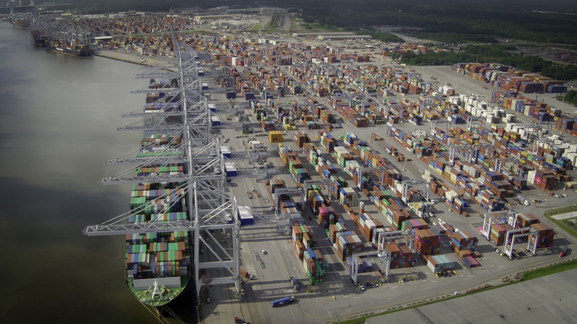 PORTS DRAW $5B INVESTMENT, 12K JOBS TO GEORGIA
